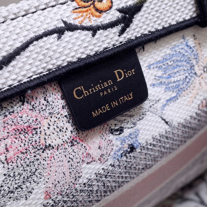 Christian Dior Shopping Bags